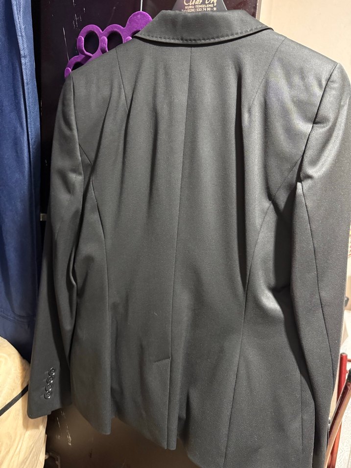 Düğmeli Siyah Kadın Blazer Ceket ve pantolon - Görsel 3