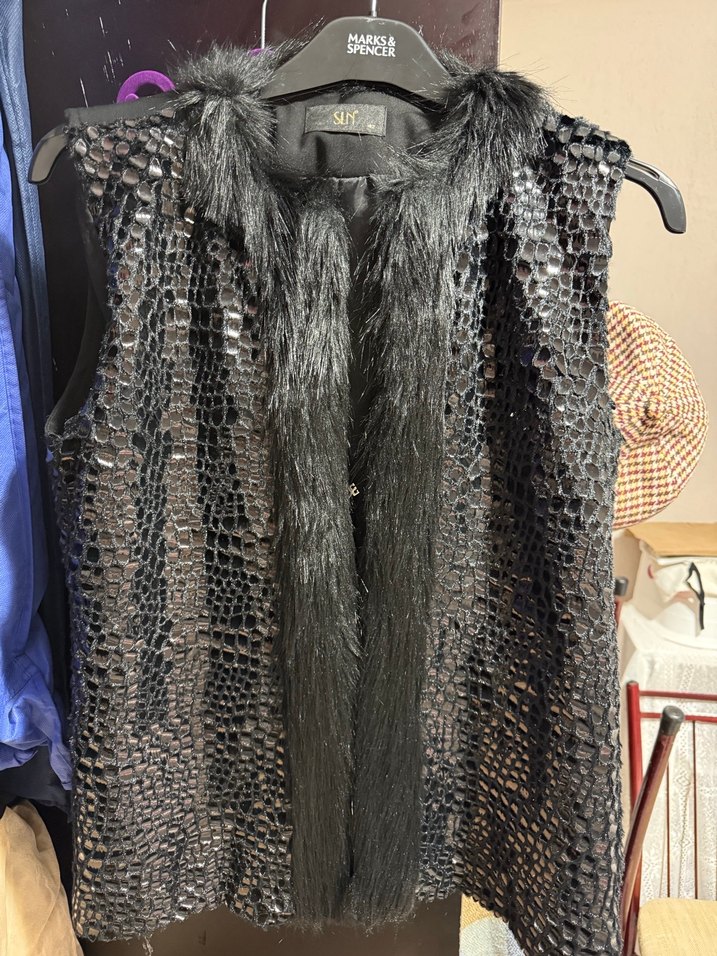 Yılan Desenli Gri Uzun Kürklü Kadın Elbise - Görsel 3