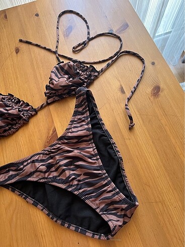 Trendyol & Milla Zebra bikini takımı