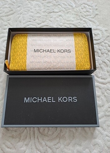  Beden sarı Renk MICHAEL KORS BAYAN CÜZDAN 