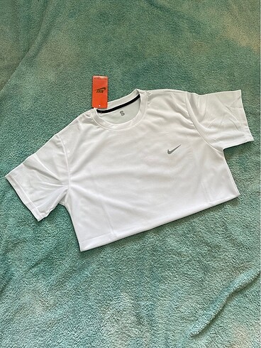 Nike Sporcu T shirt