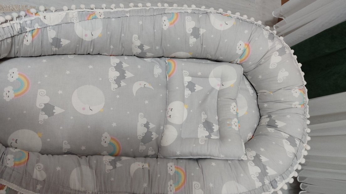 Gri Bulut ve Gökkuşağı Desenli Bebek Yatağı / Babynest - Görsel 4