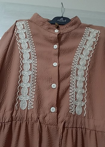 Nakışlı Dantel Detaylı Uzun Elbise - Görsel 3