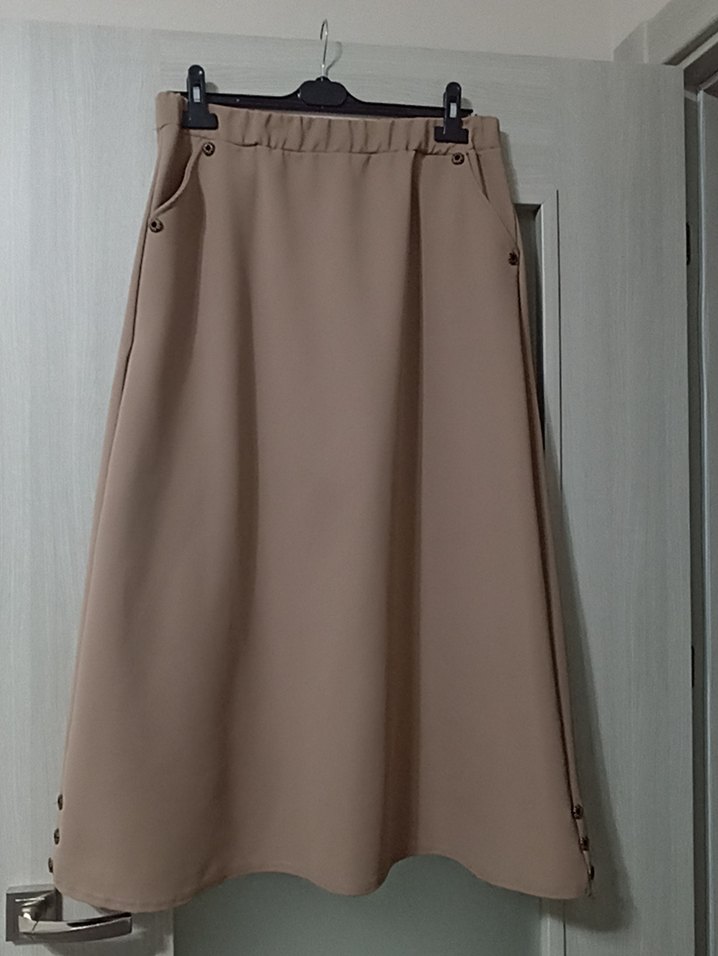 Bej Uzun Kadın Etek - Görsel 2