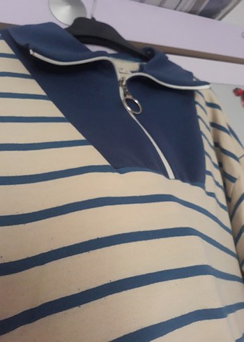 Mavi Çizgili Yaka Fermuarlı tunik - Görsel 6