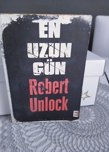 En uzun gece roman 