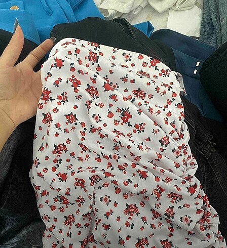 Zara çiçekli elbise