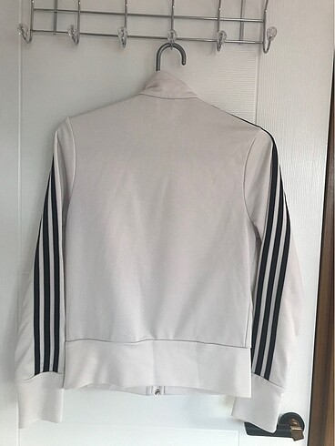 38 Beden Adidas Orijinal eşofman üstü