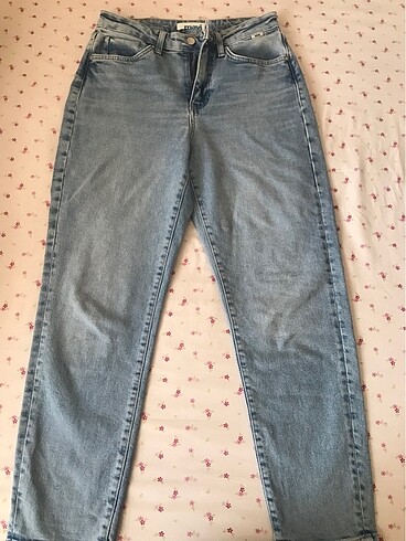 Mom jean