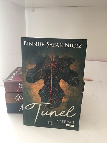  İs Serisi - Binnur Şafak Nigiz