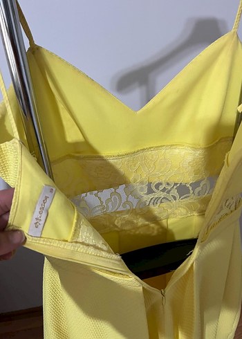 Sarı Dantel Detaylı Mini Kadın Elbise - Görsel 3