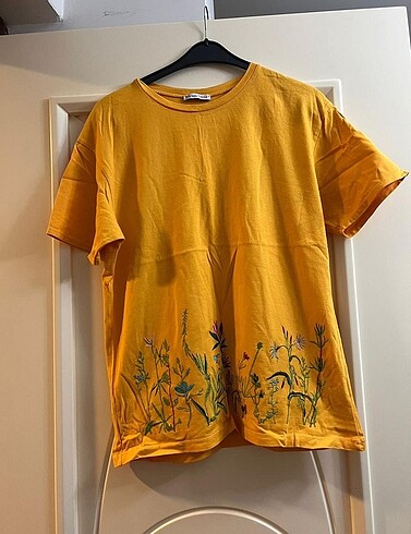 Zara t-shirt işlemeli