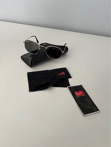 Beden siyah Renk Ray ban güneş gözlüğü