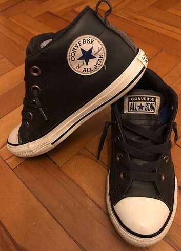 CONVERSE 33 NO