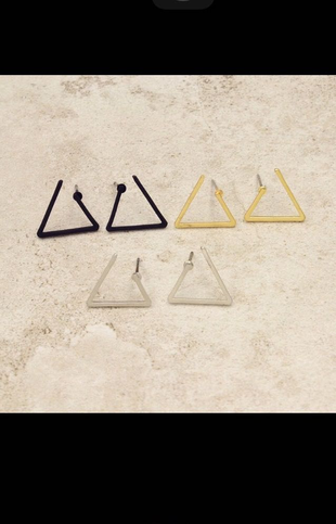 Markasız Ürün Minimal Küpe