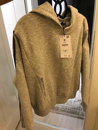 Bershka sweatshirt sıfır ürün 