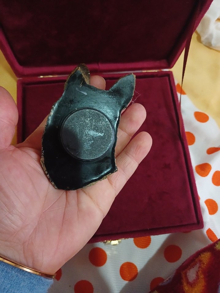 Kahverengi Alman Kurdu Figürin MAGNET - Görsel 5