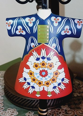 Renkli Geleneksel Kıyafetli ahşap takı askılığı - Görsel 6