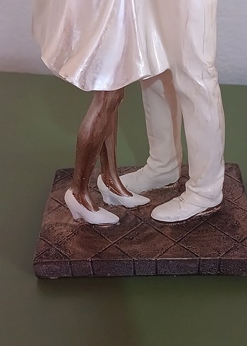 Parlak Bej Renkli Çift Figürü BİEV - Görsel 5