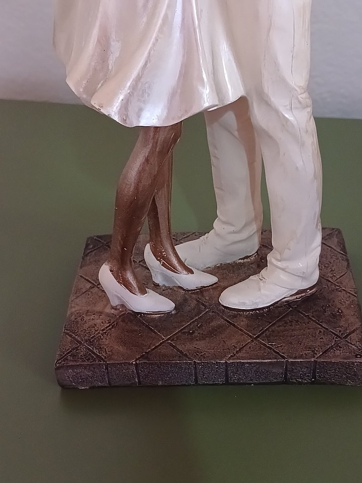 Parlak Bej Renkli Çift Figürü BİEV - Görsel 5