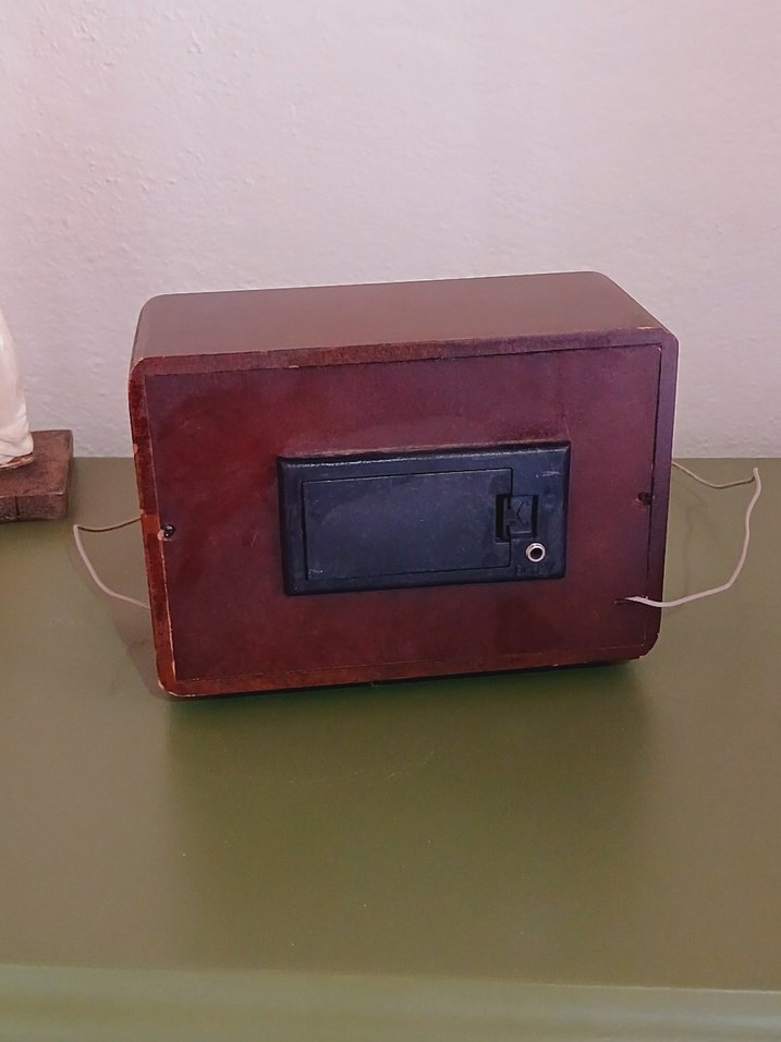 Kahverengi Ahşap Retro Müzik Sistemi - Görsel 5