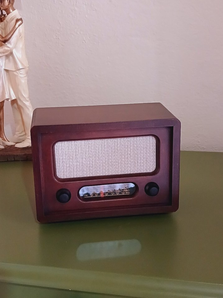 Kahverengi Retro Müzik Sistemi ahşap radyo - Görsel 5