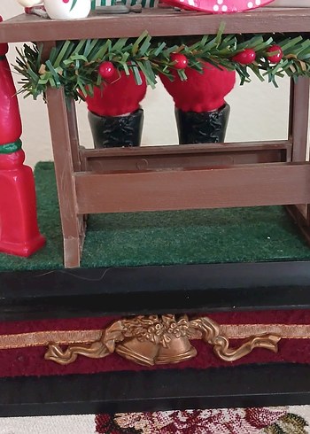 Beyaz ve Kırmızı Noel Baba Figürü VİNTAGE MÜZİKLİ IŞIKLİ - Görsel 3