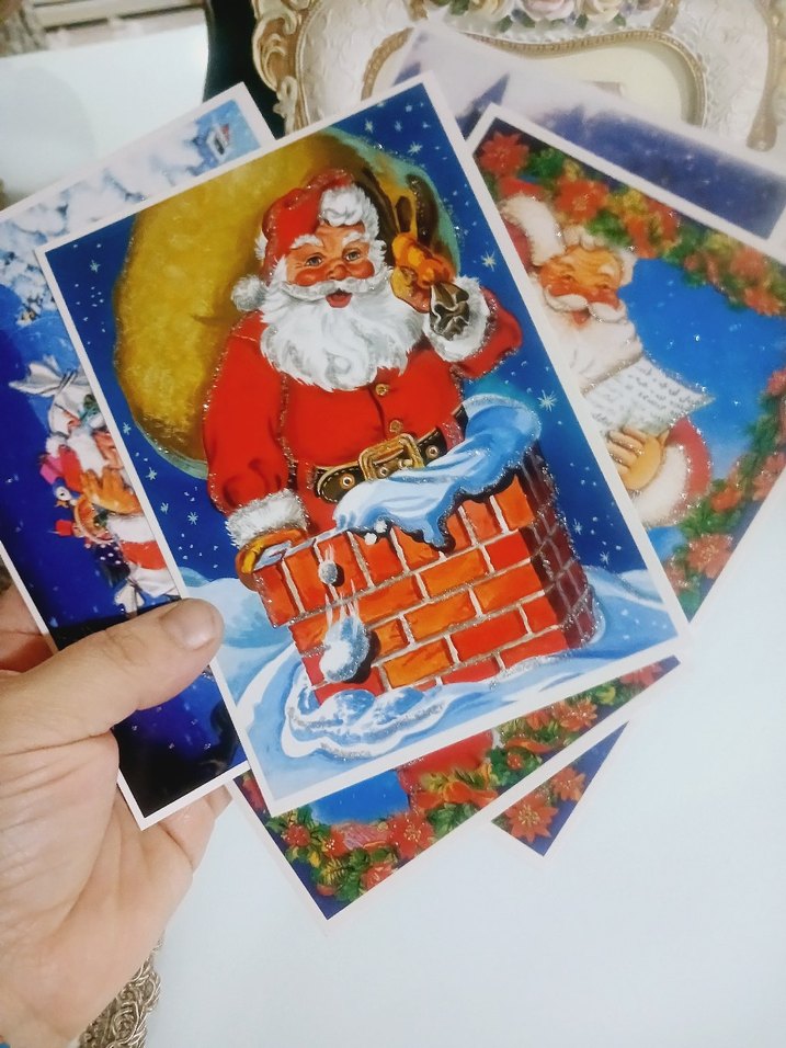 Renkli Noel Baba Temalı Yeni Yıl Kartları - Görsel 3