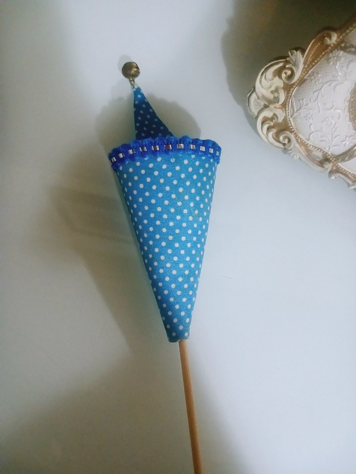 Mavi Renkli Ahşap Külah Bebek palyaço biblo - Görsel 4