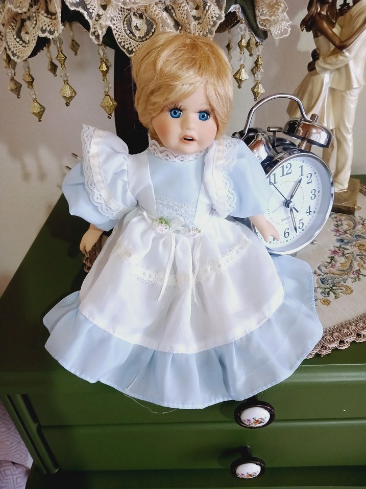 Beyaz Pastel Renkli Bebek vintage porselen bebek - Görsel 3