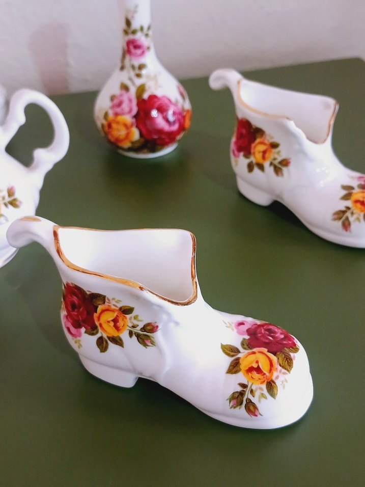 İngiliz  Biblo Seti - Görsel 5