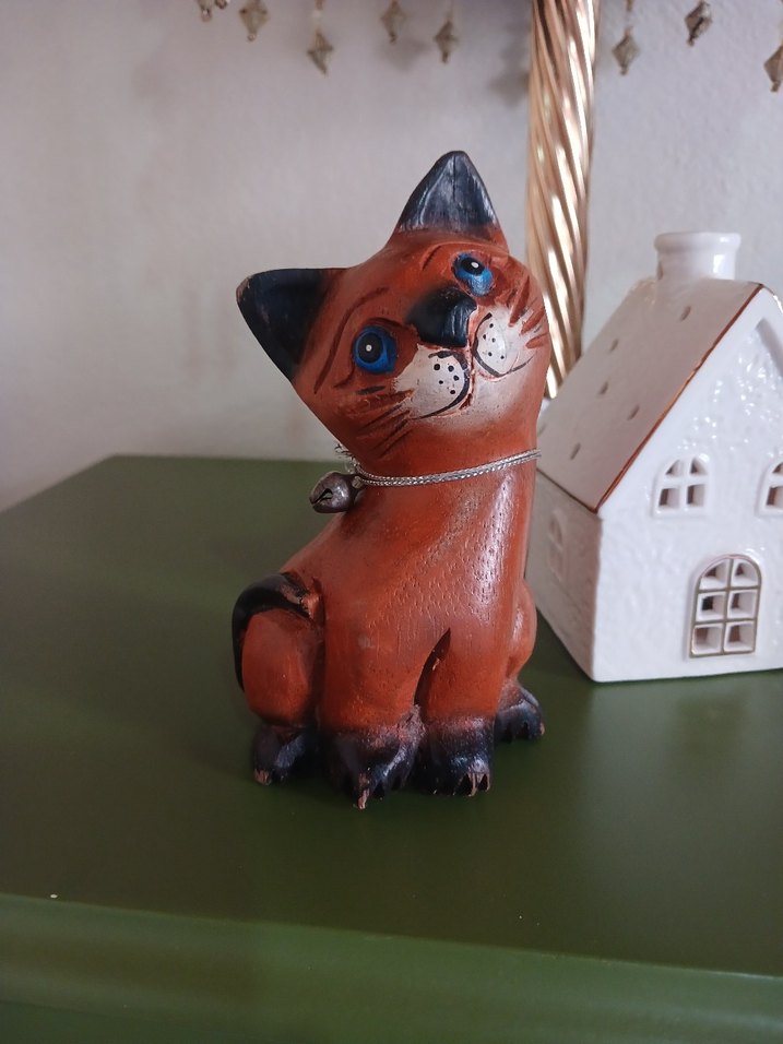 Renkli Kahverengi Kedi Biblosu ahşap içi dolu ağaç - Görsel 2