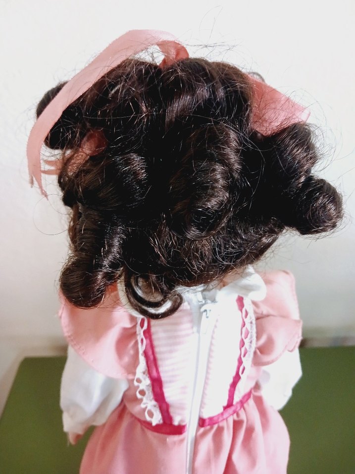 Pembe Elbiseli Pastel Bebek - Görsel 4