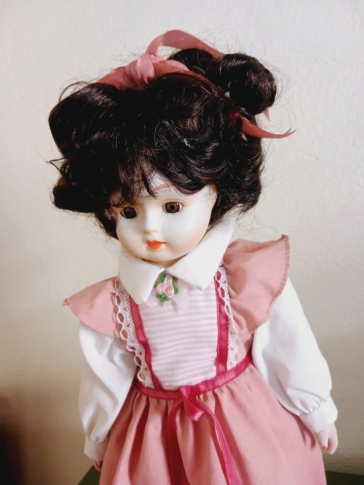 Pembe Elbiseli Pastel Bebek - Görsel 2