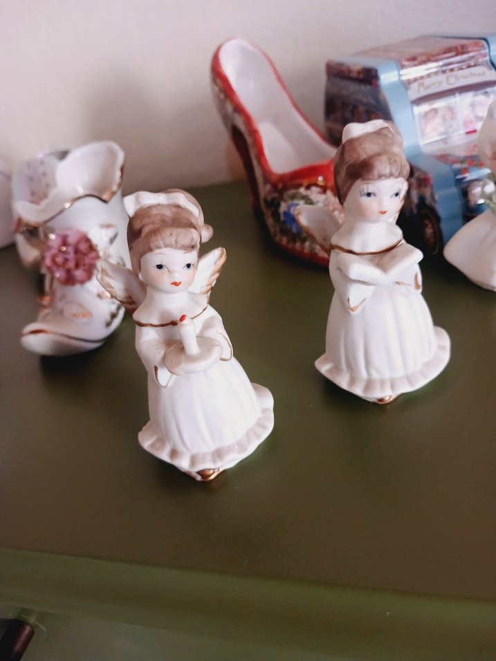 Beyaz Melek Figürinleri vintage porselen - Görsel 4