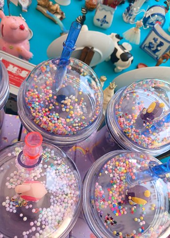  Beden çeşitli Renk Renkli Desenli Pipetli Plastik bardak suluk...TEK ADET