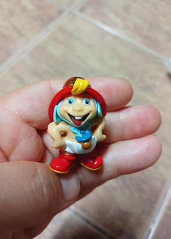 Renkli Kırmızı Mini Figür Oyuncak kinder koleksiyonluk
