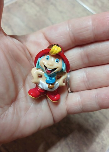 Renkli Kırmızı Mini Figür Oyuncak kinder koleksiyonluk