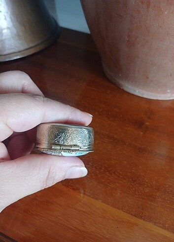 American Vintage Antika kutu