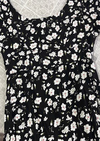 Siyah Çiçek Desenli Uzun Kadın Elbise - Görsel 5