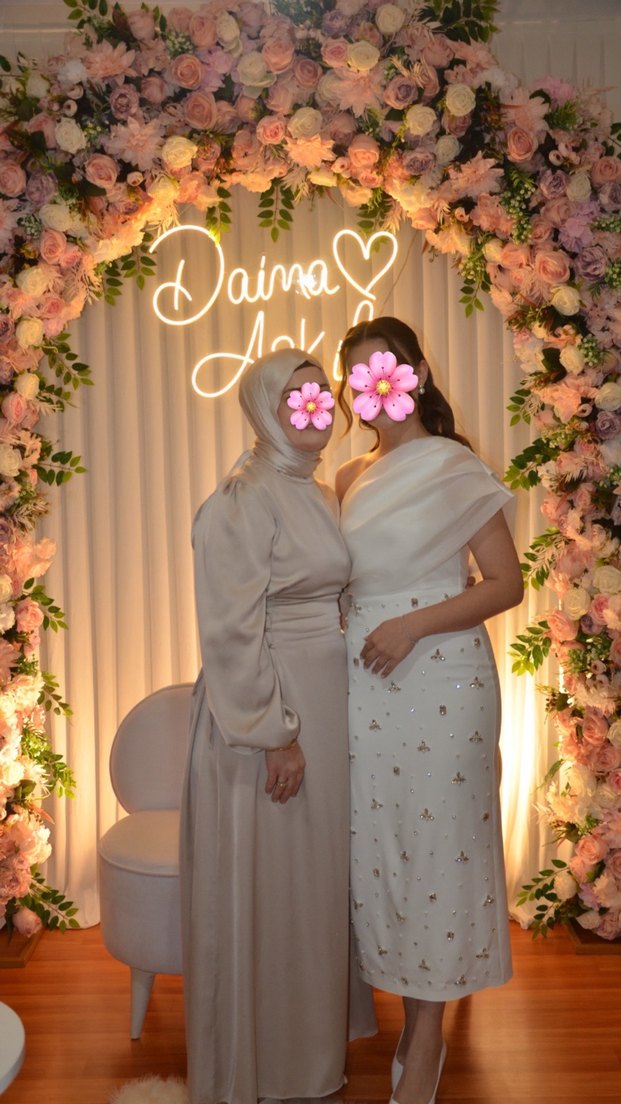 Askile Drapeli Uzun Beyaz Straplez Abiye - Görsel 4