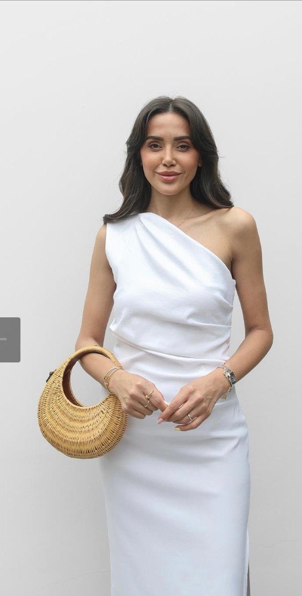 Beyaz Uzun Askılı Mezuniyet Elbisesi - Görsel 3