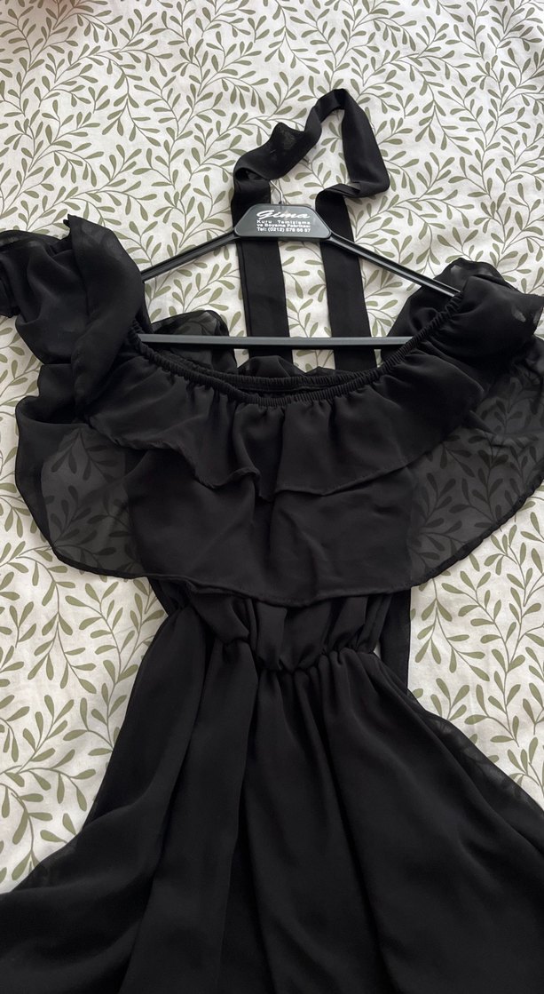 Siyah Dantel Nakışlı Uzun Goth Elbise - Görsel 2