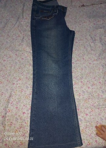 Diğer Bayan Kot Pantalon