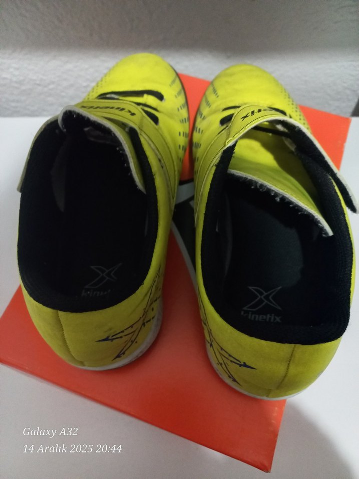 Erkek Çocuk Krampon Hali Saha Ayakkabı - Görsel 3