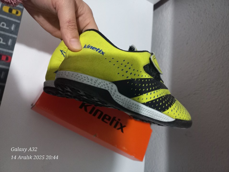 Erkek Çocuk Krampon Hali Saha Ayakkabı - Görsel 4