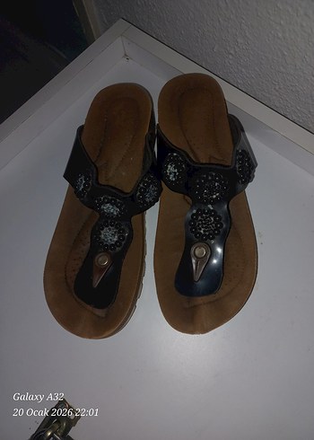 Kadin Boncuk Tasli Dolgu Topuk Terlik - Görsel 2