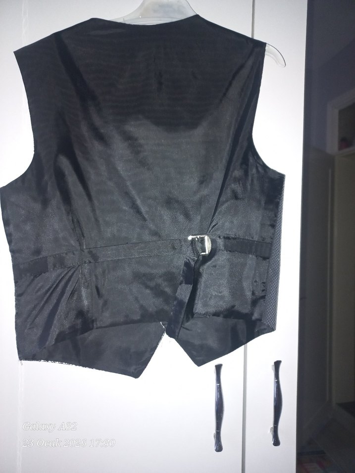 Erkek Çocuk Takim Yeleği Gümus - Görsel 4