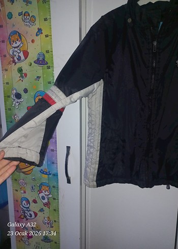 Erkek Çocuk Mont - Görsel 3