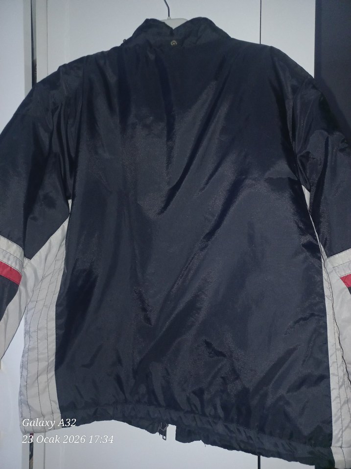 Erkek Çocuk Mont - Görsel 5